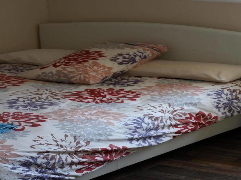 Circle Guest House Bed Only Southampton Exterior photo